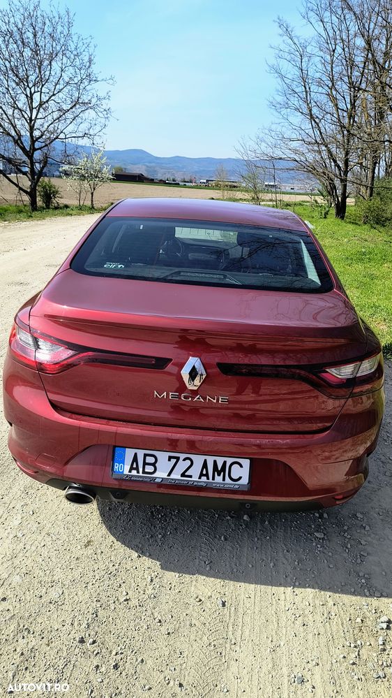 Renault Megane TCe GPF Zen - 9