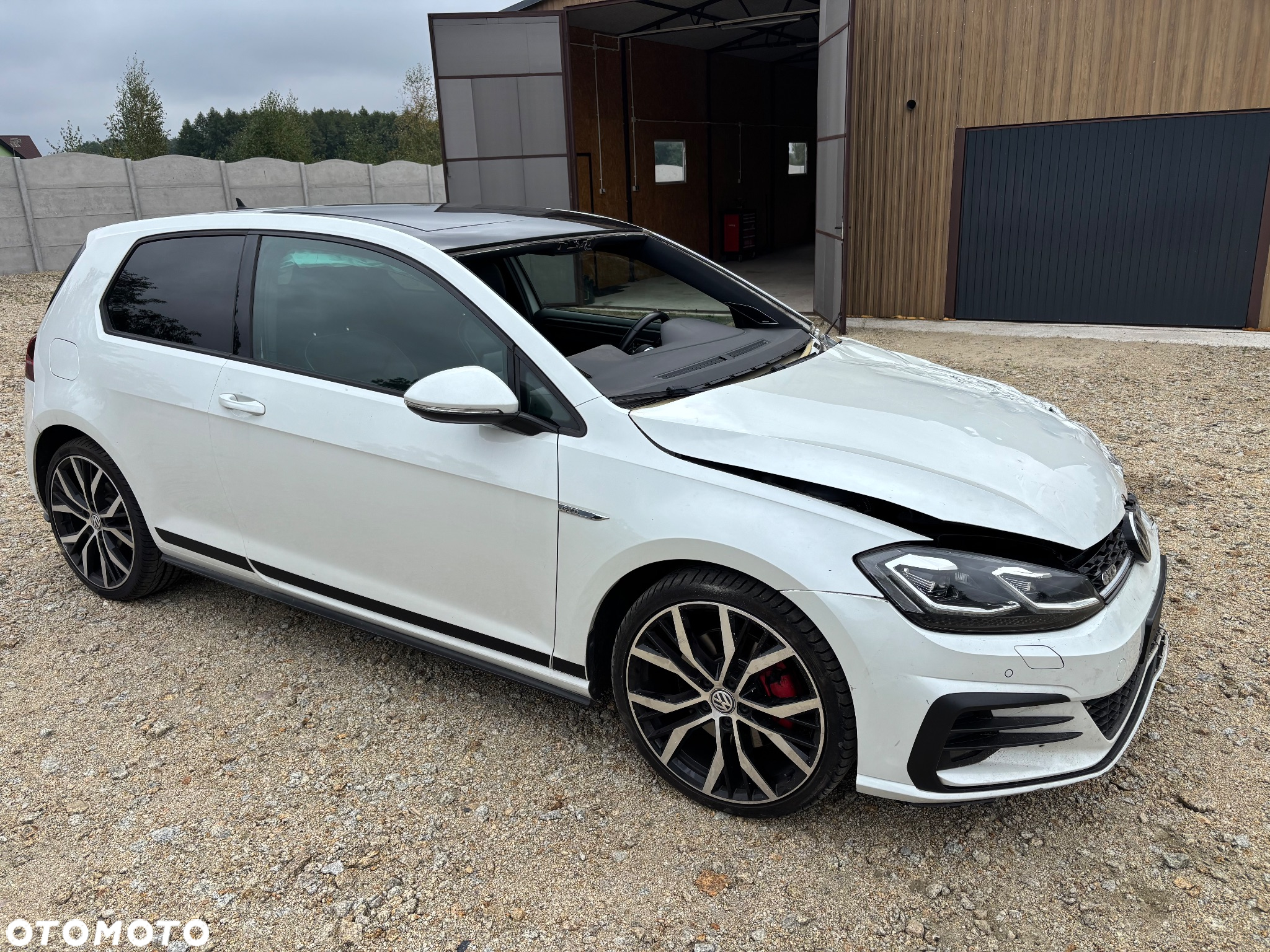 Volkswagen Golf VII 2.0 TDI BMT GTD DSG - 2