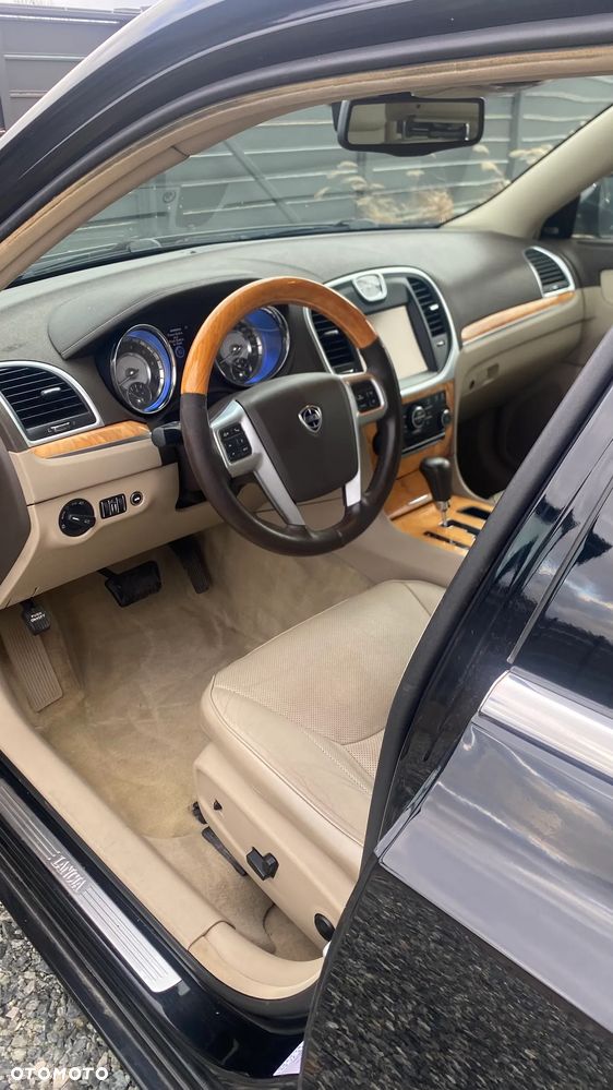 Lancia Thema 3.0CRD Platinum - 8