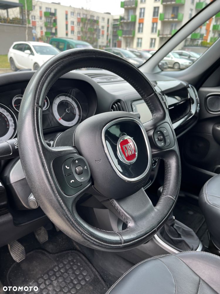 Fiat 500L 1.4 T-Jet Lounge - 26