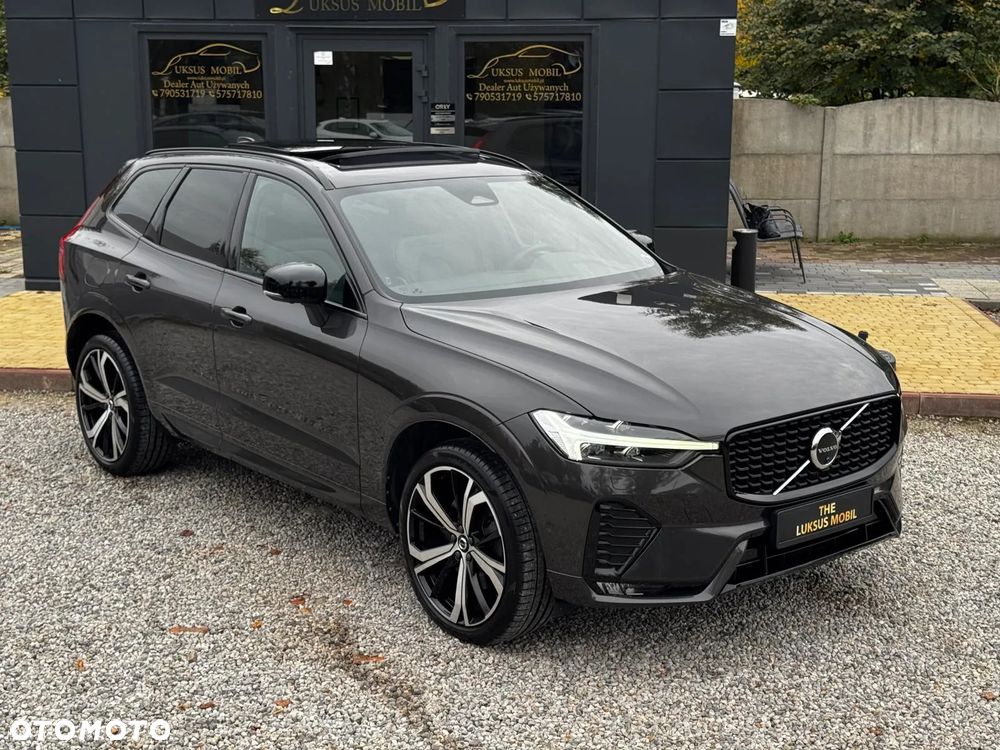 Volvo XC 60 B4 D AWD Plus Dark - 3