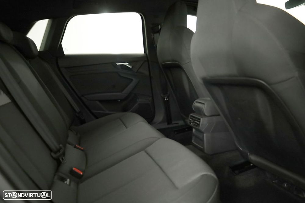 Audi A3 Sportback 45 TFSIe S line - 23