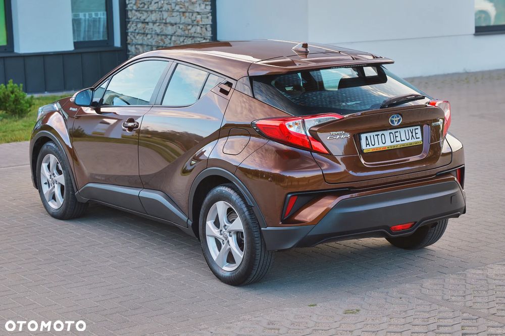 Toyota C-HR - 7