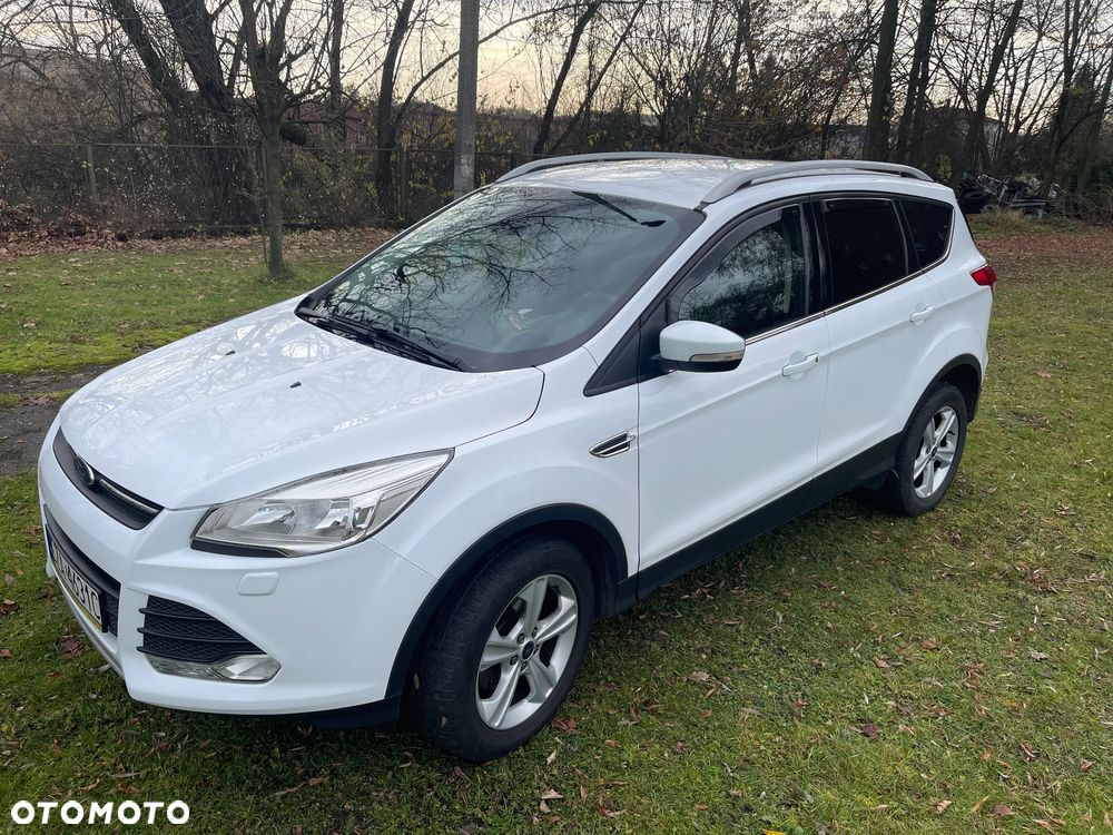 Ford Kuga - 1