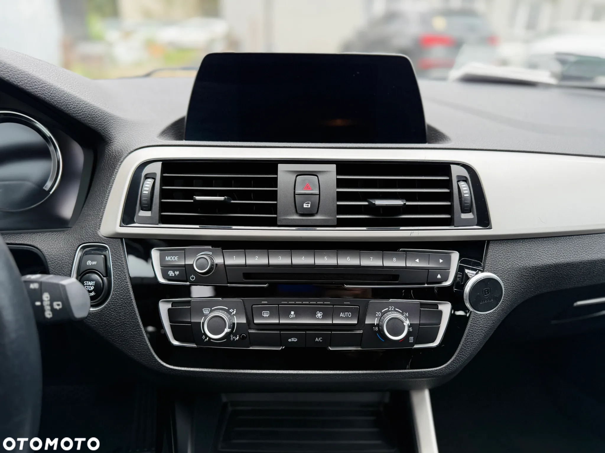 BMW Seria 1 118d - 16