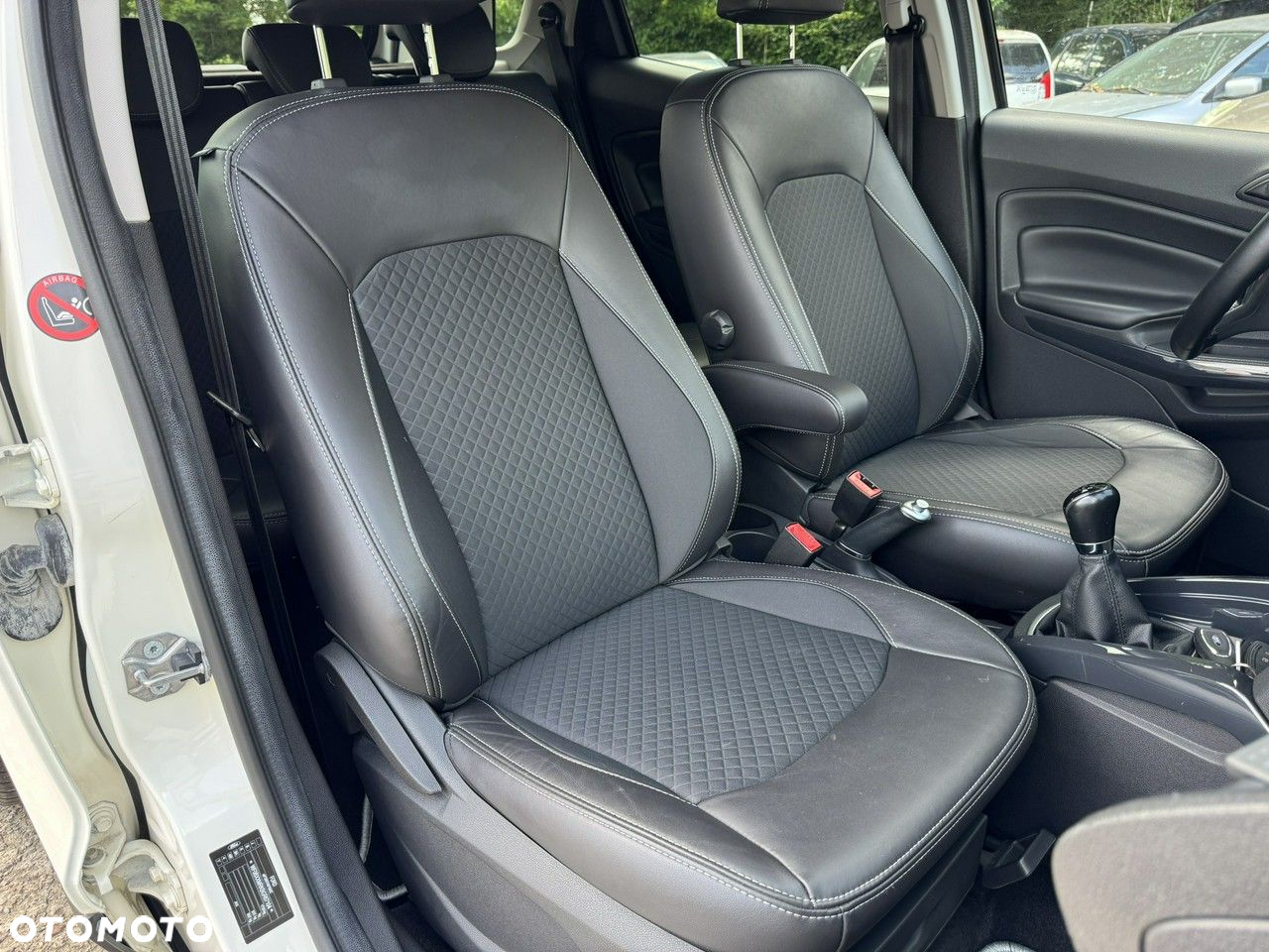 Ford EcoSport - 14