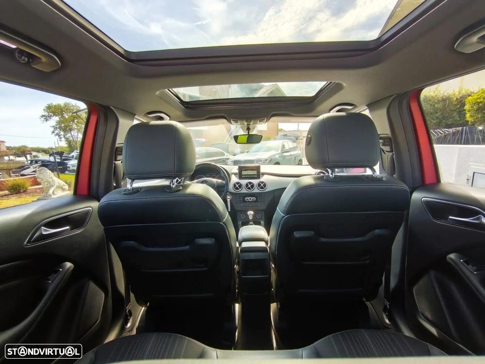 Mercedes-Benz B 200 CDI BlueEFFICIENCY - 12