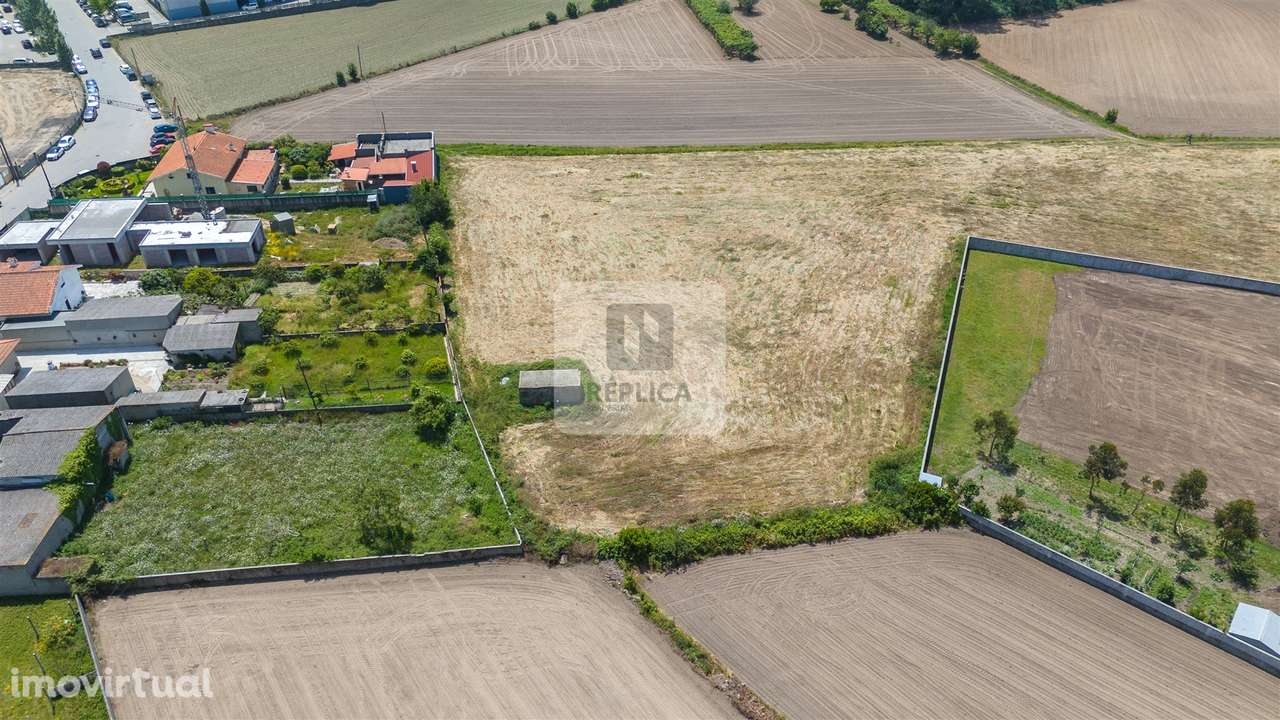 Terreno com PIP Aprovado para 17 Moradias na Póvoa de Varzim - Grande imagem: 2/16