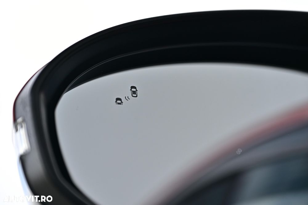 Hyundai Tucson 2.0 CRDI 4WD Automatik Style - 34