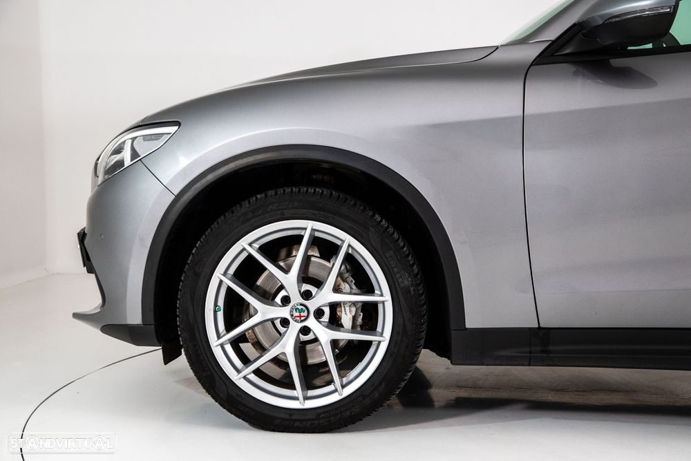 Alfa Romeo Stelvio 2.2 D Super AT8 Q4 - 10
