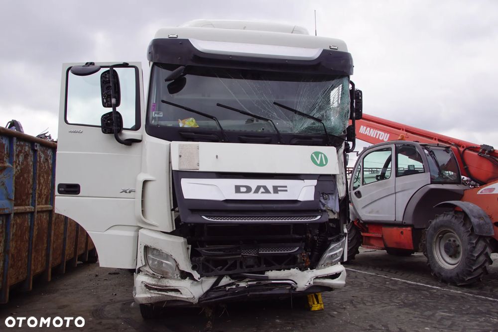 Auto na części - DAF XF 480 FT 12.9 483 KM MX-13 12TX2210 TD 2021R Silnik Skrzynia Drzwi Kabina Siodło Lusterko Klamka Szyba Lampa Deska Kokpit Sterownik Moduł Czujnik Panel Kierownica - 2
