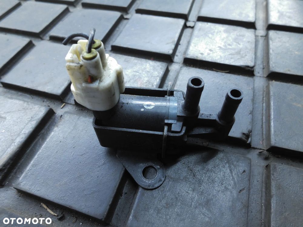 DAIHATSU CUORE VI ZAWÓR 1.0 PODCIŚNIENIA 89470-97209 - 1