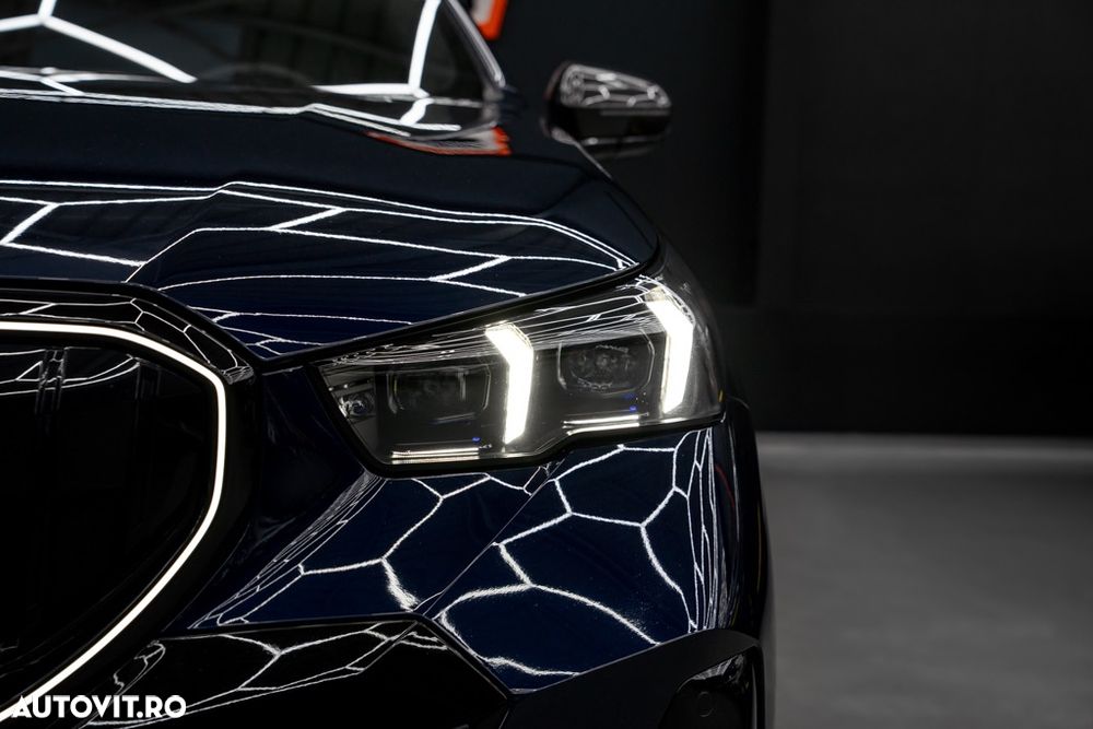 BMW Seria 5 530e xDrive AT PHEV - 8