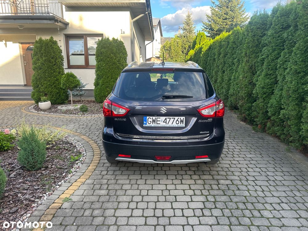 Suzuki SX4 1.6 Premium - 22