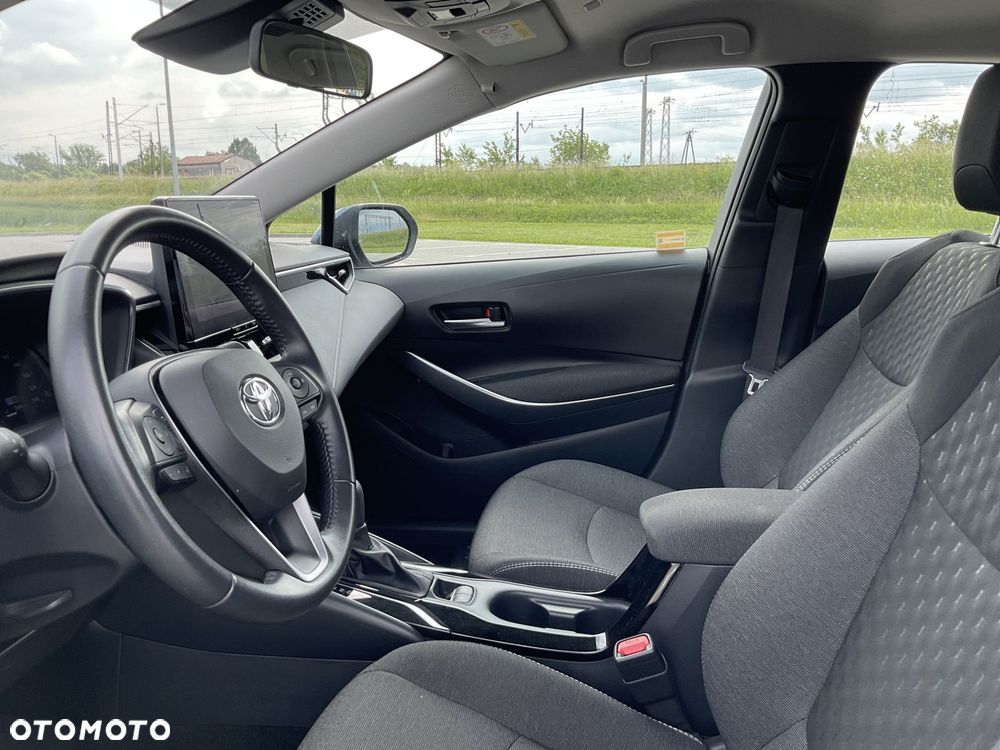 Toyota Corolla 1.8 Hybrid Comfort - 10