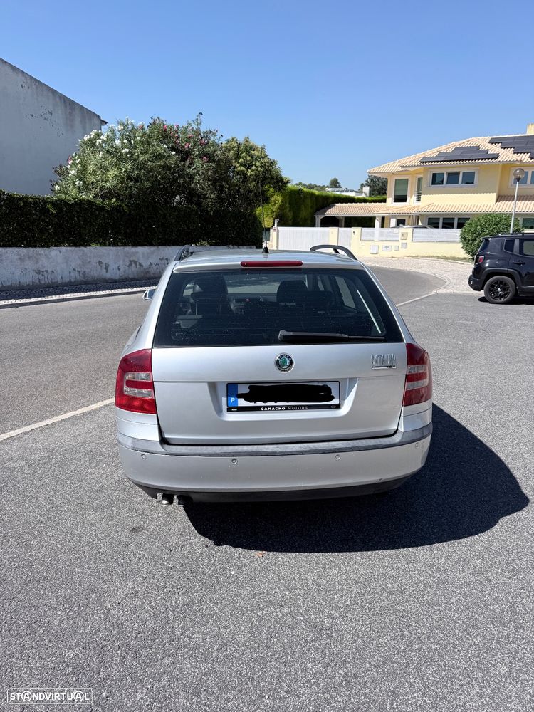 Skoda Octavia Break 2.0 TDI Sportline DSG - 6