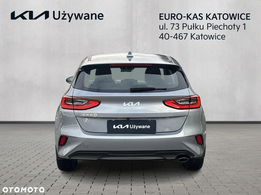 Kia Ceed 1.5 T-GDI M - 4