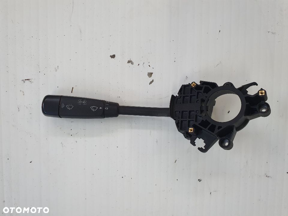 WŁĄCZNIK WYCIEERACZEK VITO VIANO 2.2 CDI 639