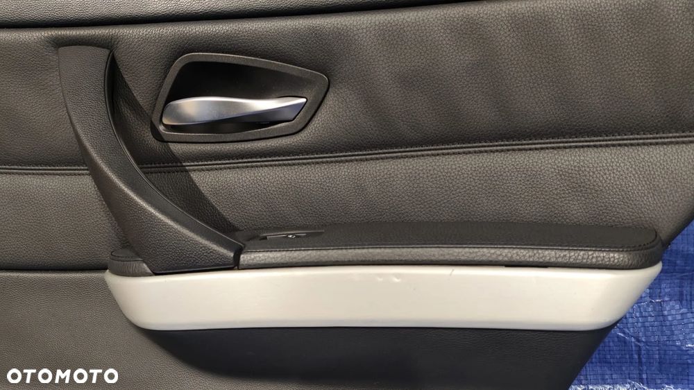 BOCZEK TAPICERKA DRZWI LEWY PRAWY TYŁ CZARNY SKÓRA DEKOR BMW E90 M-PAKIET - 7