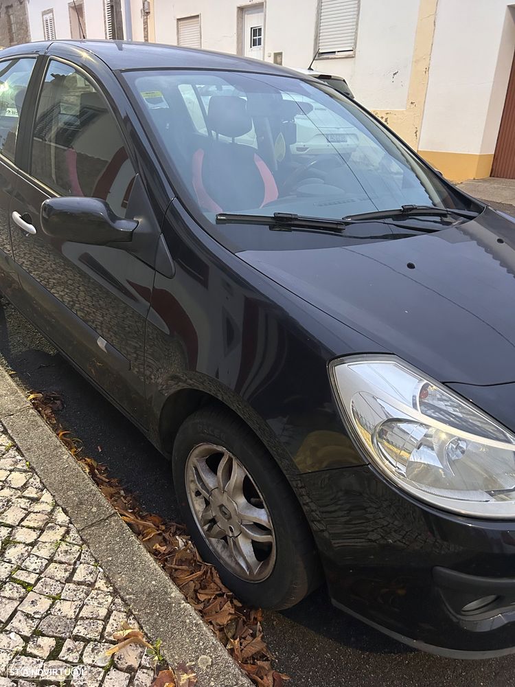 Renault Clio - 5