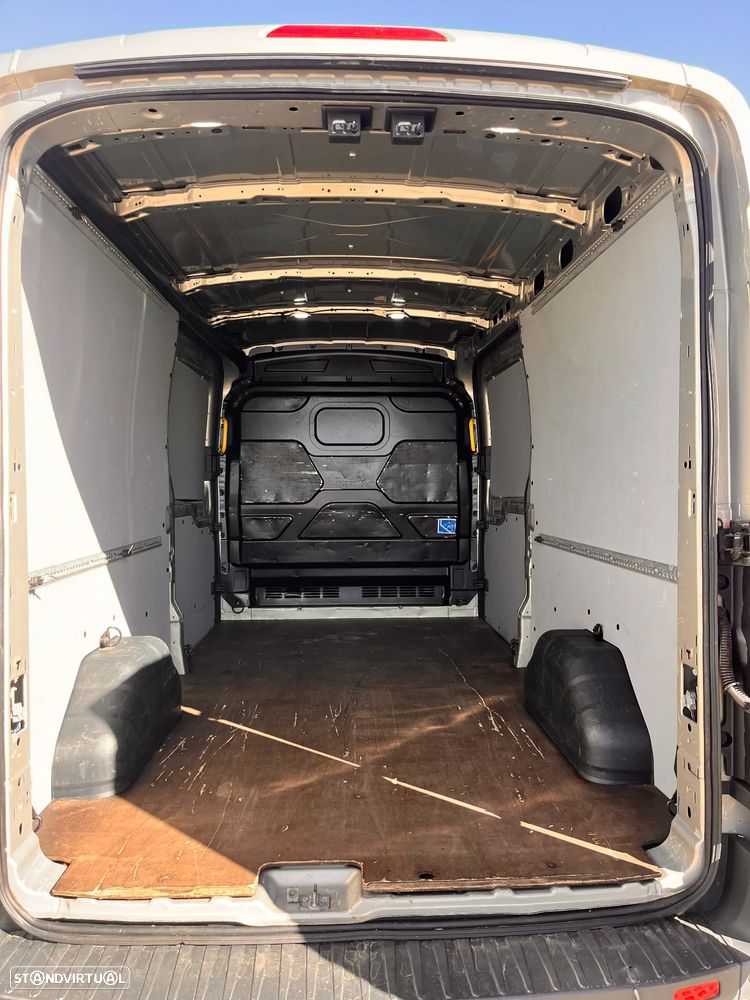 Ford TRANSIT 130cv AUTOMÁTICA  3.30m caixa - 7