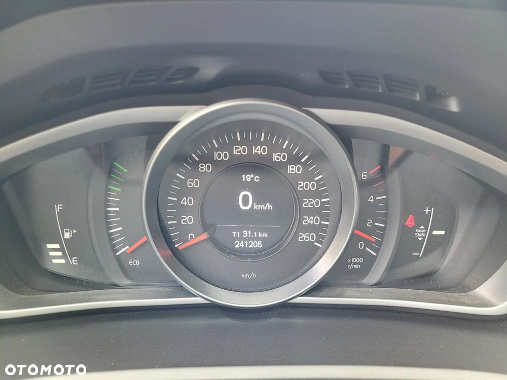 Volvo V40 D2 Drive-E SCR Inscription - 21