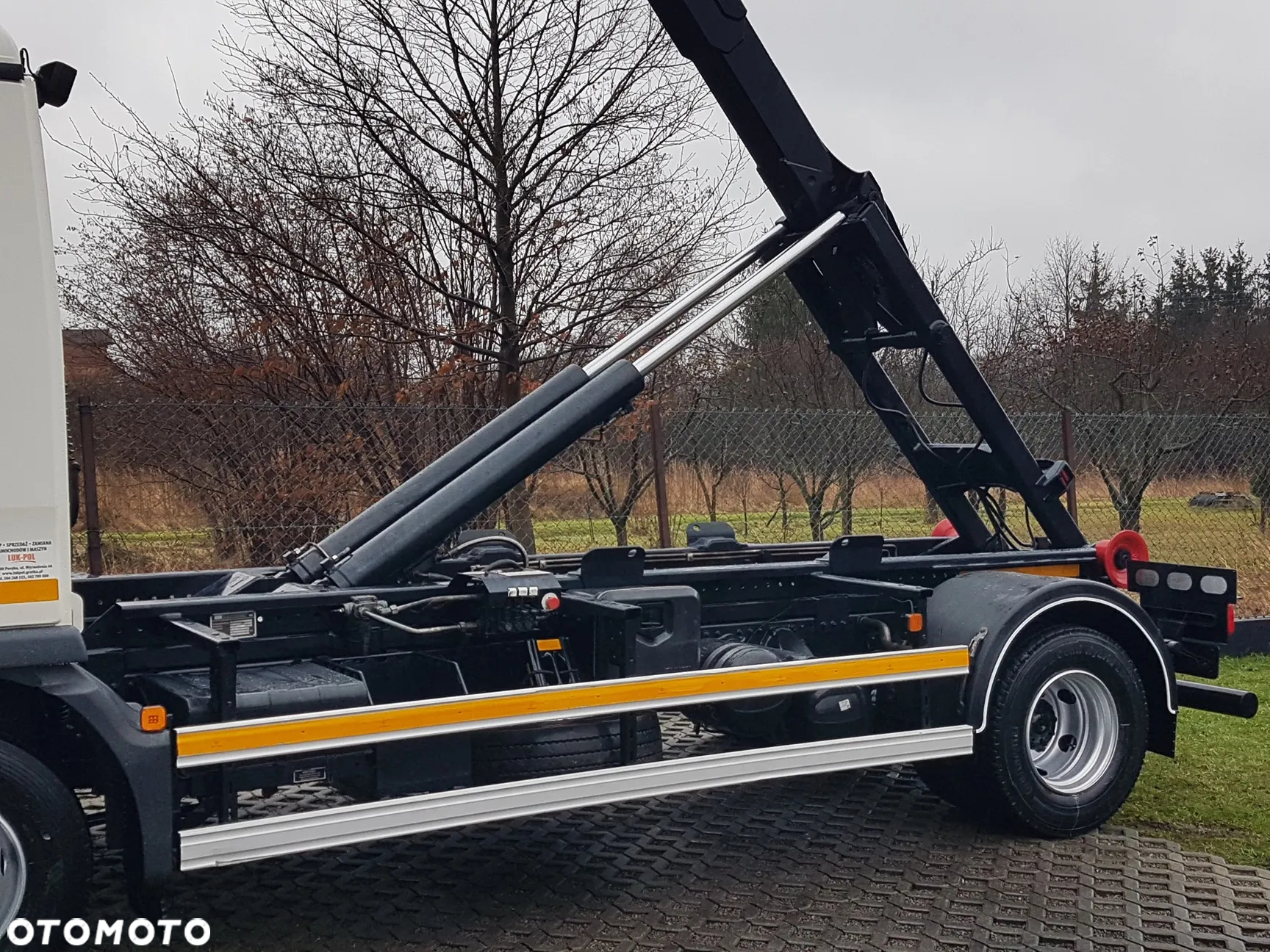 MAN TGL 12.220 HAKOWIEC 4x2 KLIMA DO KONTENERÓW MANUAL - 24