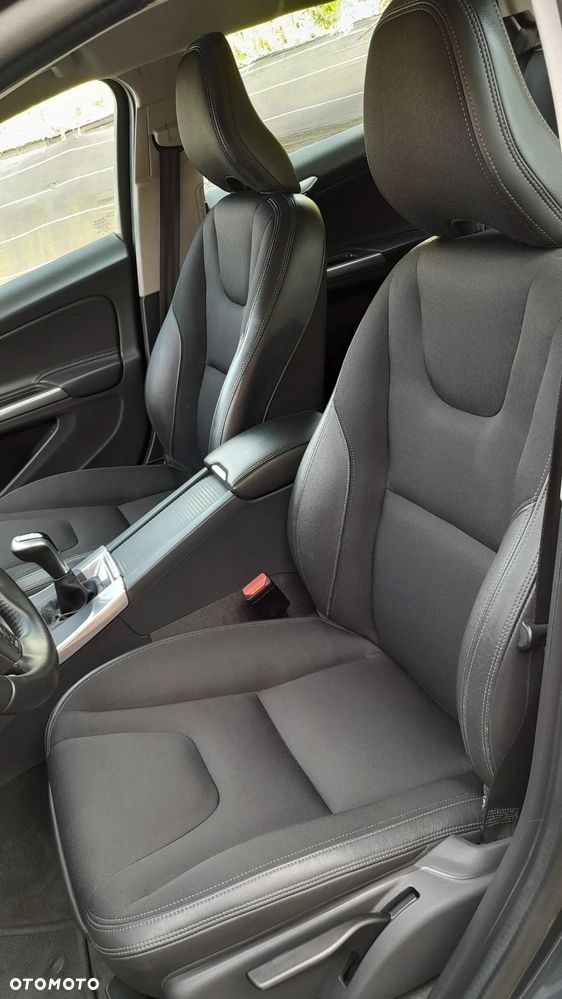 Volvo V60 D2 - 7