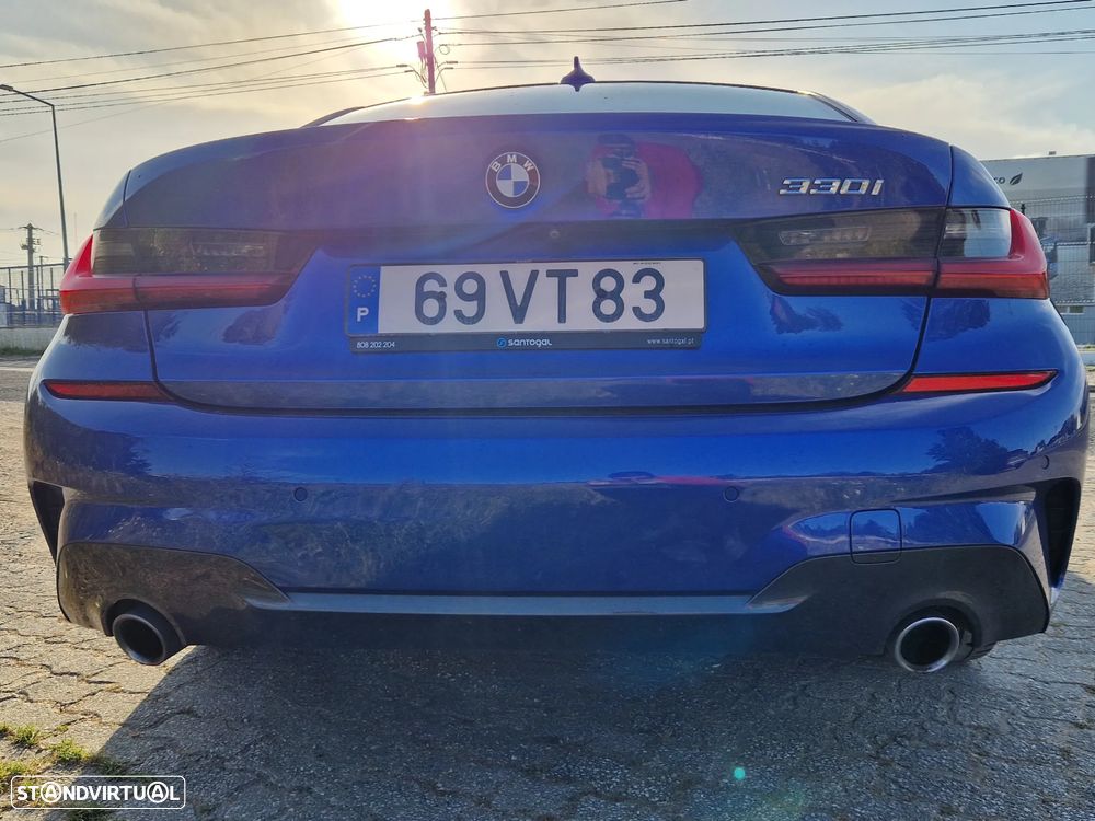 BMW 330 i Pack M Auto - 12
