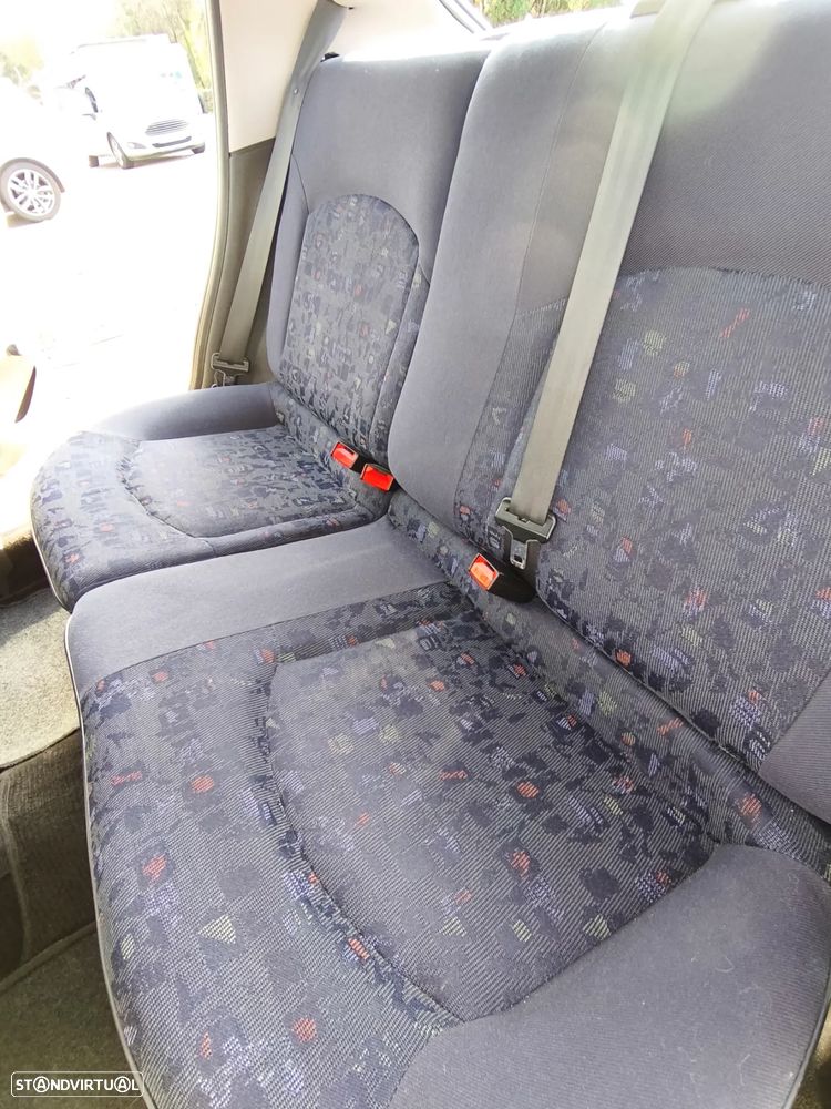 Peugeot 206 1.1 XR Présence - 16