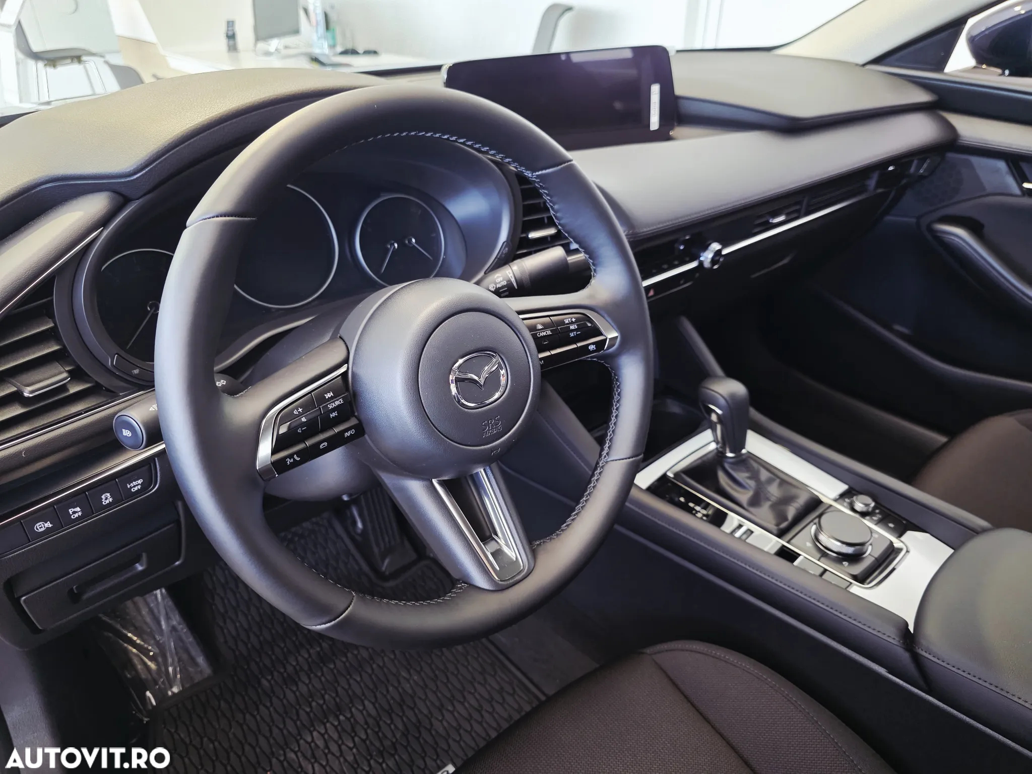 Mazda 3 e-Skyactiv X186 AT MHEV Center-Line - 6