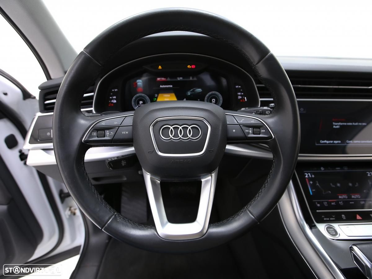 Audi Q7 55 TFSIe quattro Tiptronic - 22