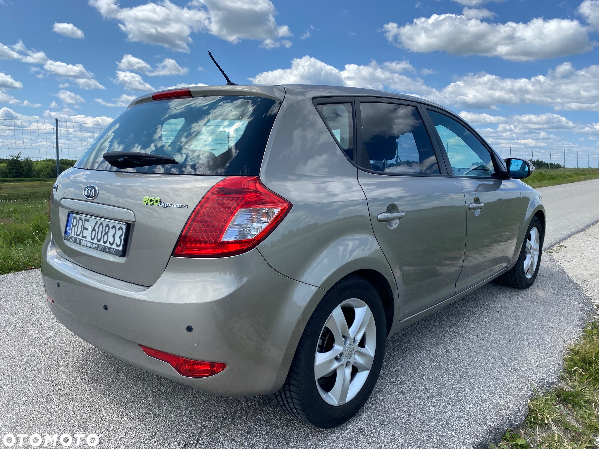 Kia Ceed - 7