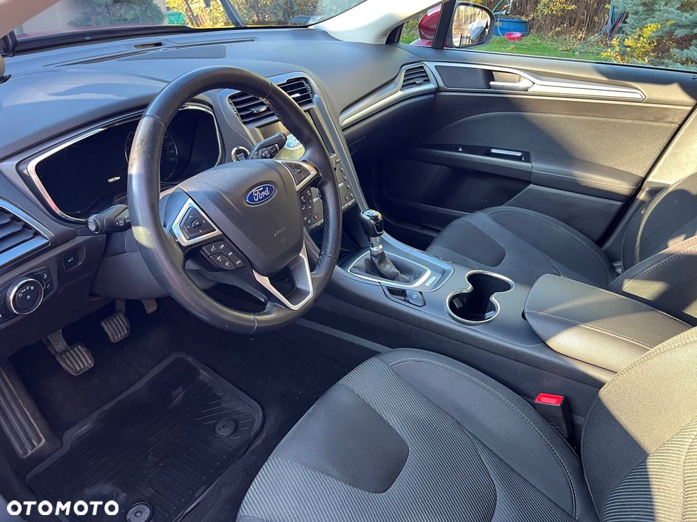 Ford Mondeo 1.5 EcoBoost Titanium - 9