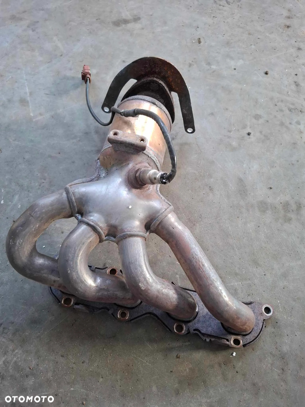 KATALIZATOR KOLEKTOR WYDECHOWY VW GOLF VI AUDI SEAT POLO SKODA 036131703j 1,4