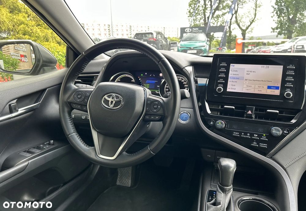 Toyota Camry 2.5 Hybrid Comfort CVT - 12
