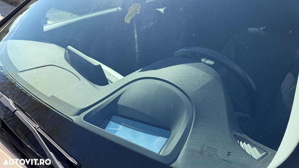 BMW Seria 3 320d Aut. Sport Line - 8