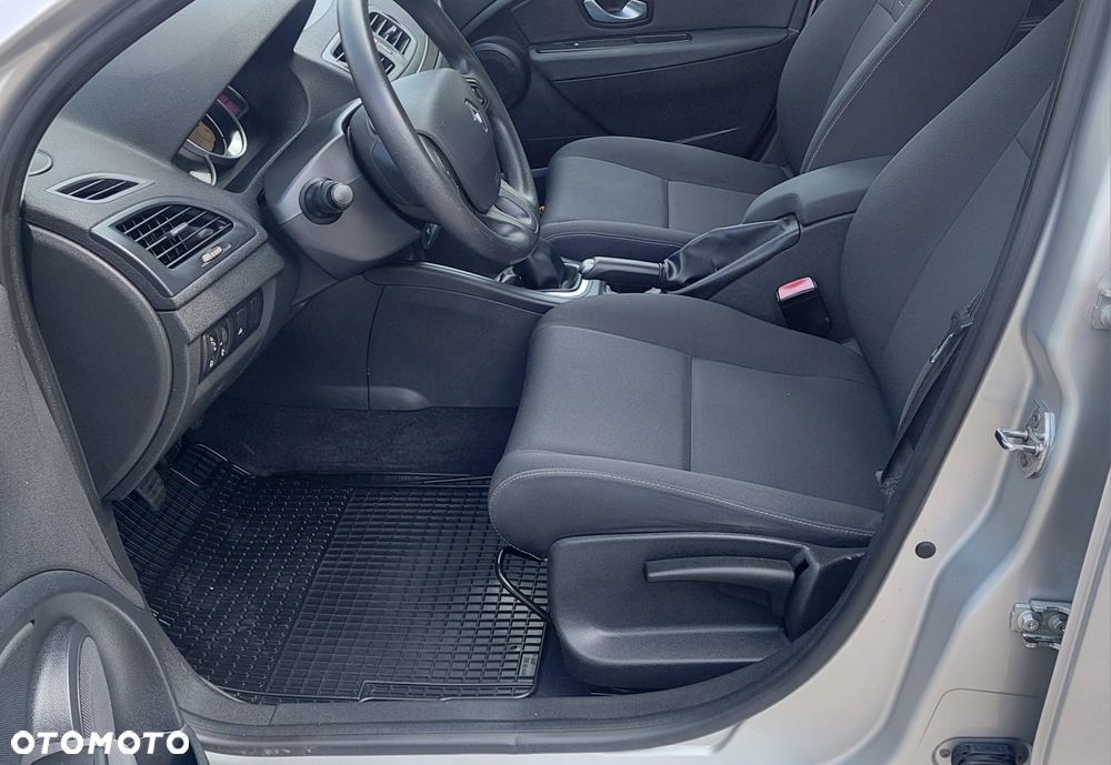 Renault Megane 1.6 16V 110 Dynamique - 13