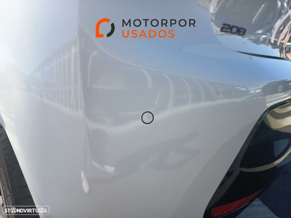 Peugeot 208 1.2 Hybrid Allure e-DCS6 - 14