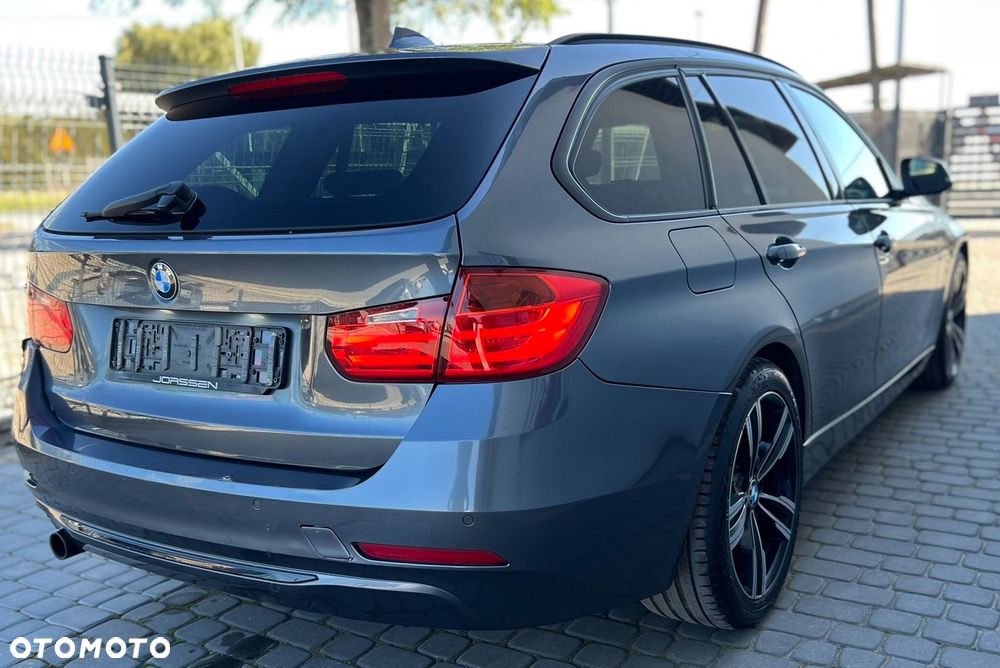 BMW Seria 3 318d Sport Line - 9