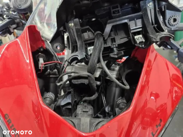 Ducati Multistrada - 16
