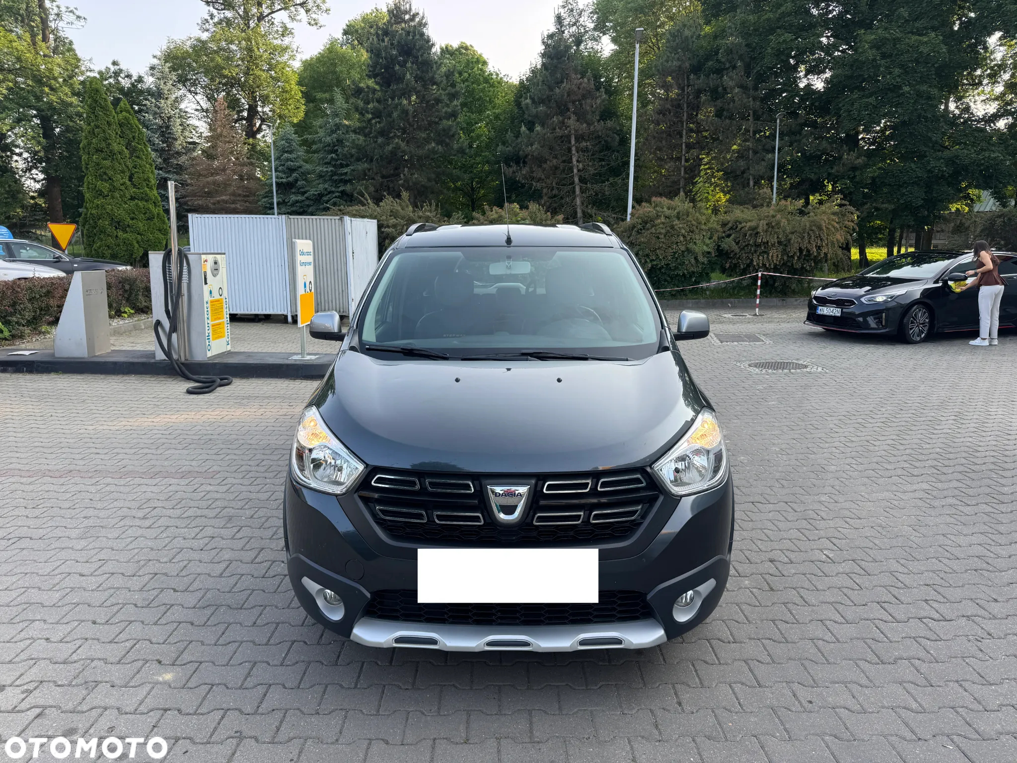 Dacia Lodgy 1.2 TCe Stepway S&S EU6 - 8