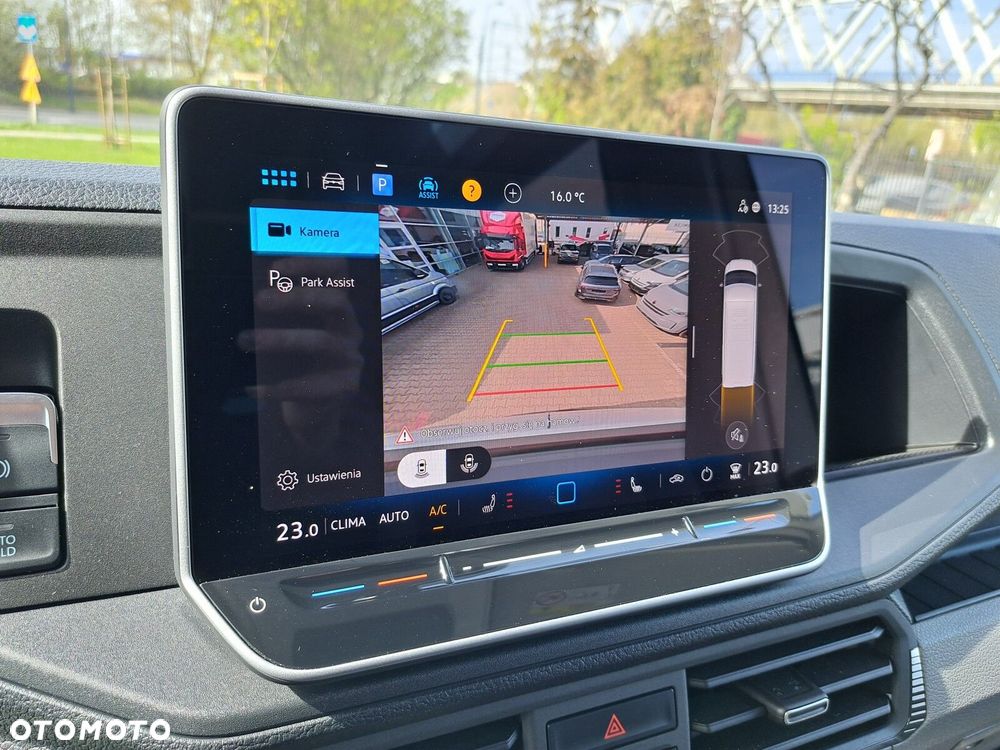 Volkswagen Crafter - 28