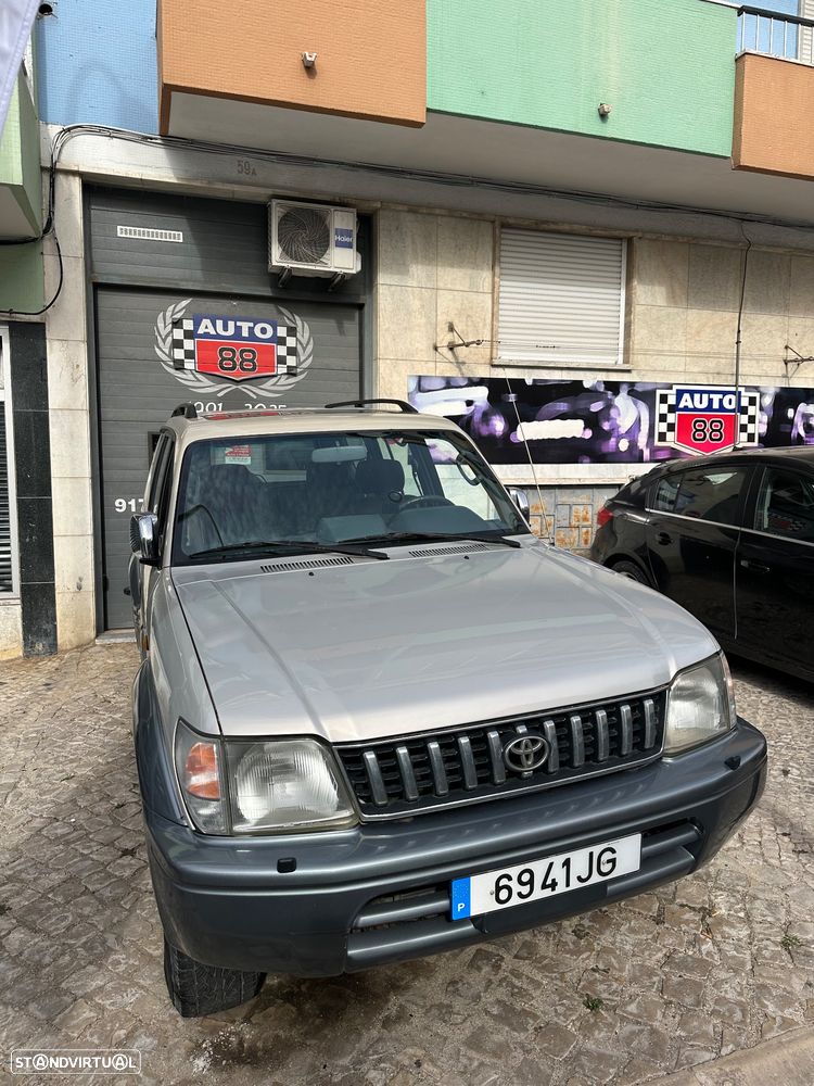 Toyota Land Cruiser - 14
