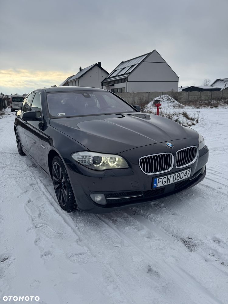 BMW Seria 5 525d xDrive Modern Line - 23