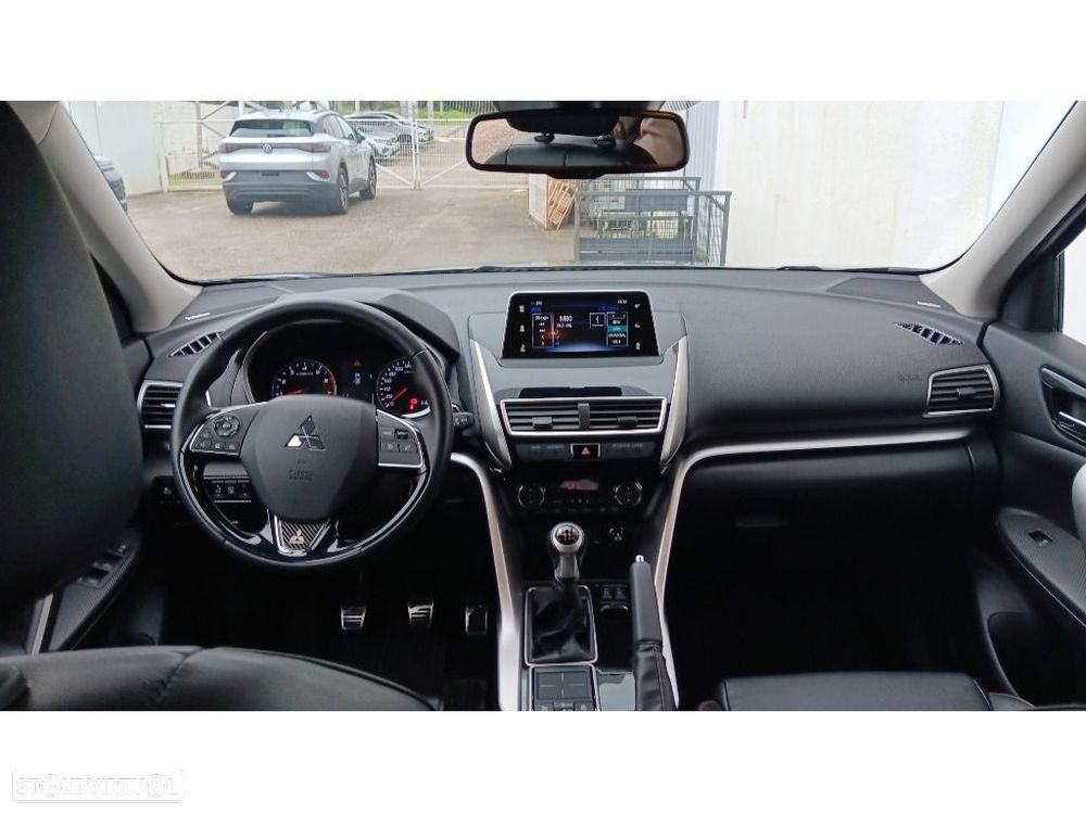 Mitsubishi Eclipse Cross 1.5 MIVEC Black Edition - 5