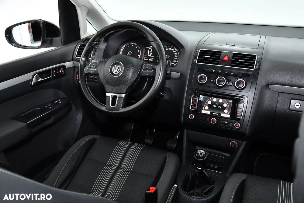 Volkswagen Touran 1.2 TSI BlueMotion Technology MATCH - 6