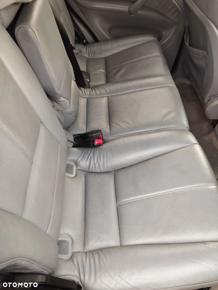 Mercedes-Benz ML 350 - 10