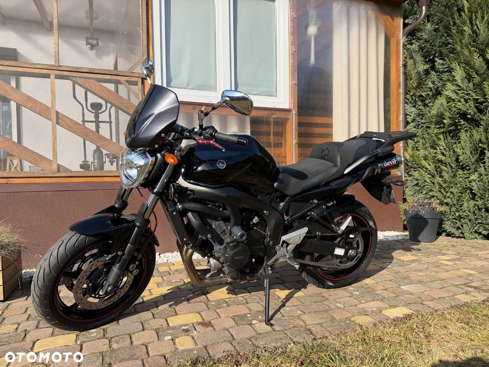 Yamaha FZ6 - 2