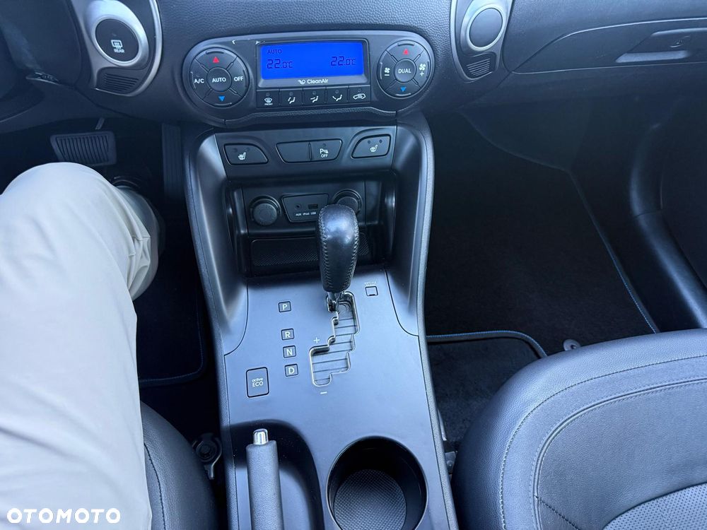 Hyundai ix35 2.0 CRDi 4WD Automatik Premium - 14